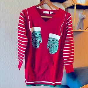 Christmas holiday Isabella’s Closet red green sweater women size Medium M NEW
